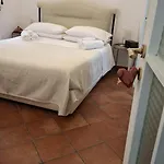 Marty 4* Nápoly